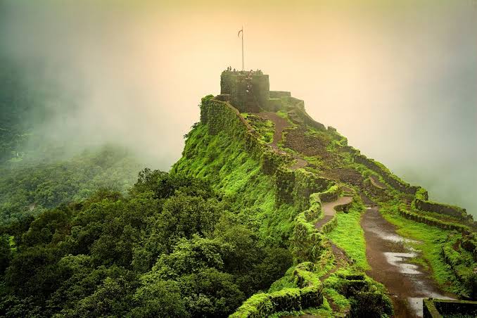 List Of Famous Hill Stations In Gujarat To Visit Once