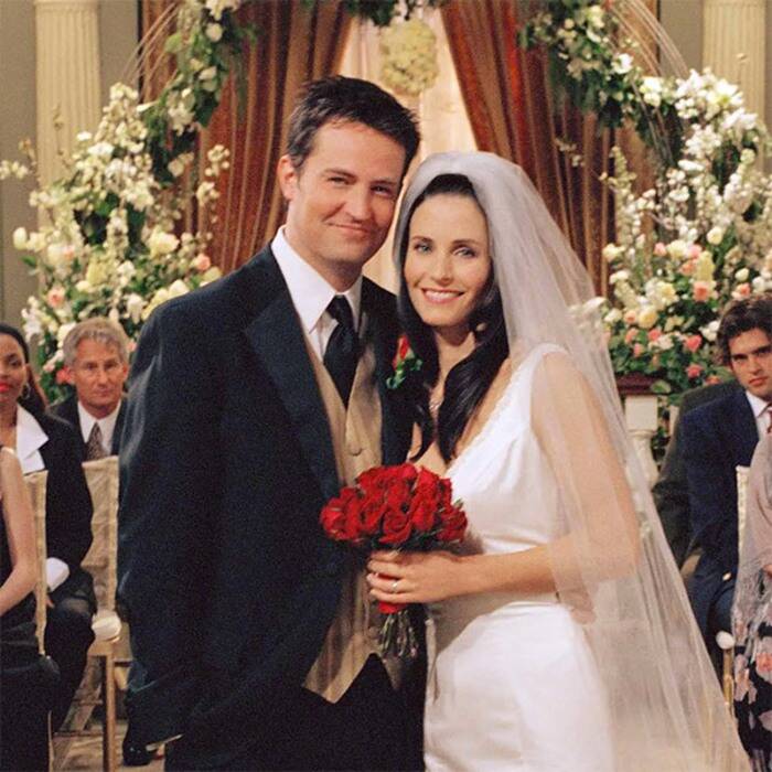 monica and chandler at their wedding