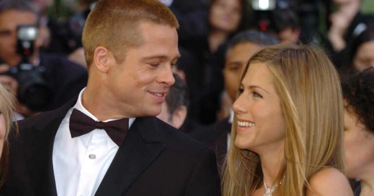 Jennifer Aniston And Brad Pitt Reunite After Friends!