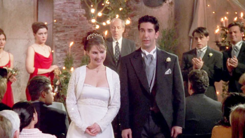 ross and emily at their wedding