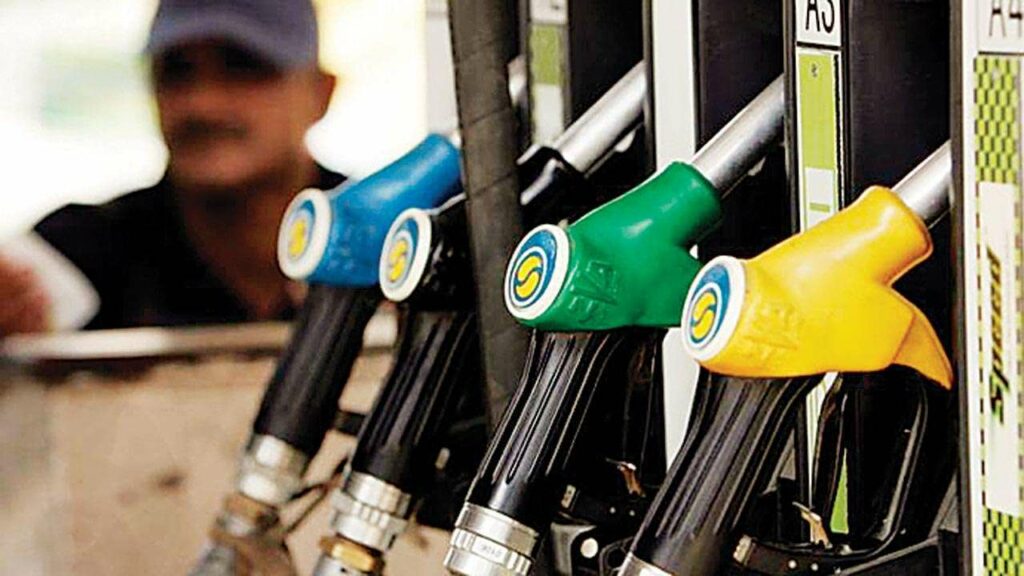 1-liter-of-petrol-in-this-country-costs-less-than-1-liter-water-in-india