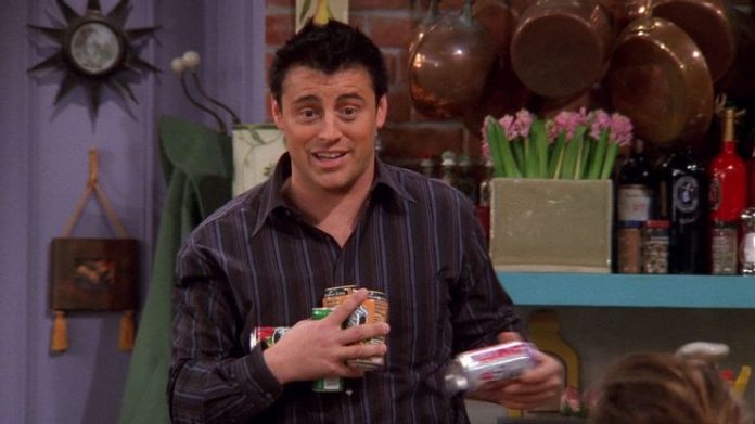 20 Mistakes In FRIENDS You Notice While Watching The 2nd Time