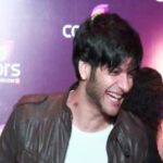 Ali-Fazal-Love-Bite