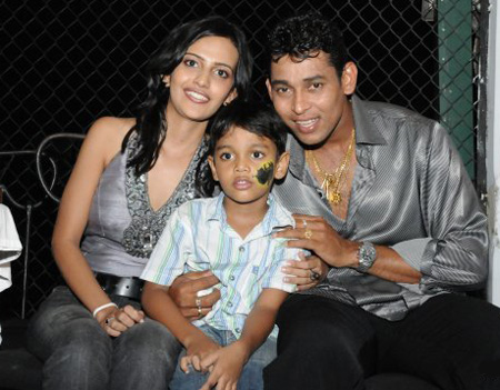 dilshan-nilanka-and-resandu