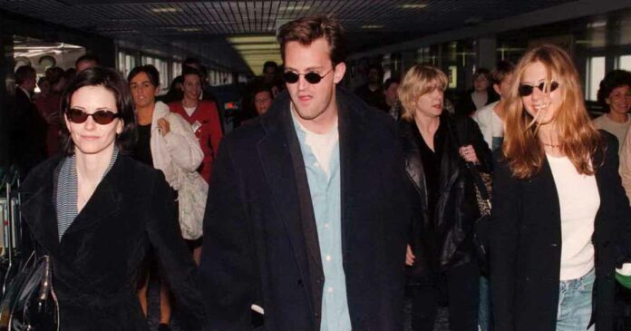 jennifer aniston, courteney and matthew perry heading out from the airport