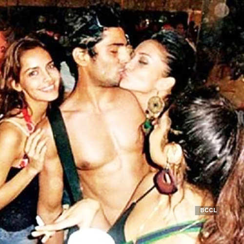 Kiss Of Amy Jackson And Prateik Babbar