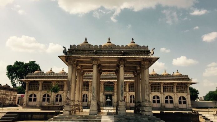 SARKHEJ ROZA AHMEDABAD INDIA