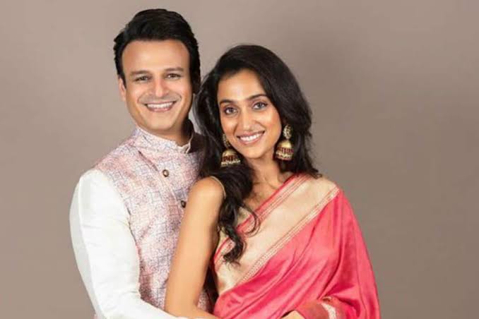 vivek oberoi and priyanka are a happy couple in real life