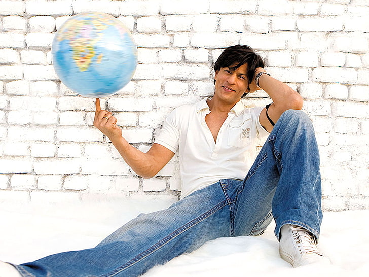 shahrukh khan in jeans