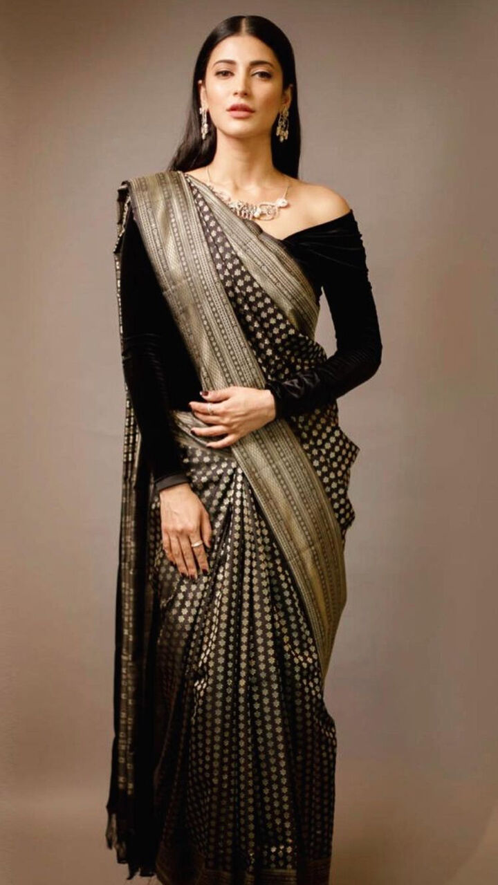 shruti hassan saree pose for photoshoot