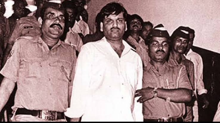 Harshad Mehta with police