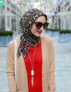 HIJAB WITH A BOW