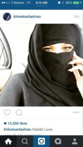 khole in loose hijab styles