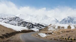 leh ladakh top 10 honeymoon places in india