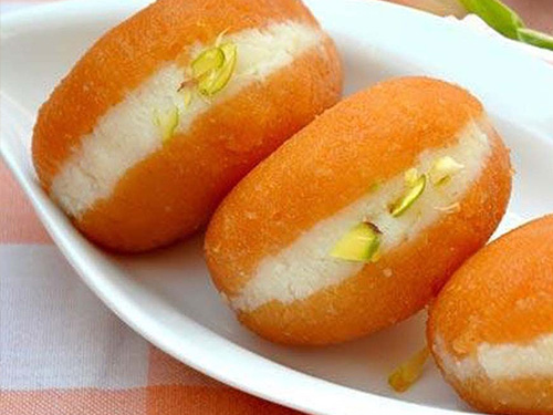 Malai Chom Chom west bengal sweet