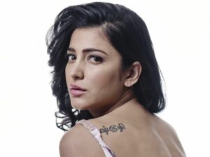 Shruti inked her name tattoo