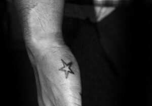 star small tattoos for men