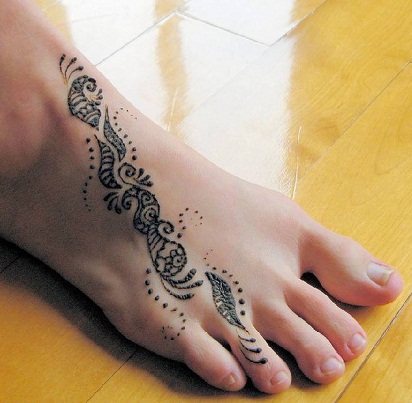 Floral Foot Design