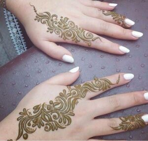 Minuscule Arabic Mehndi for An Intimate Wedding