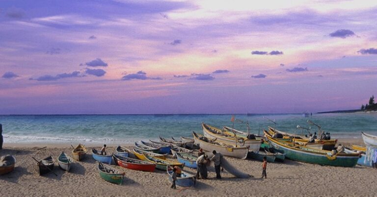 List Of Beaches In Gujarat To Fall In Love With The Place