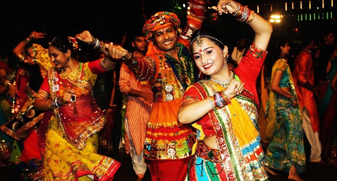 gujarat dresses in navratri