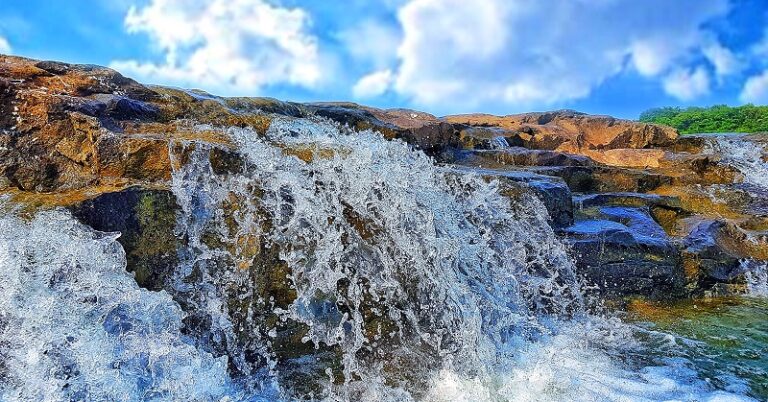 List Of Waterfalls In Gujarat That You Must Visit Once In Lifetime