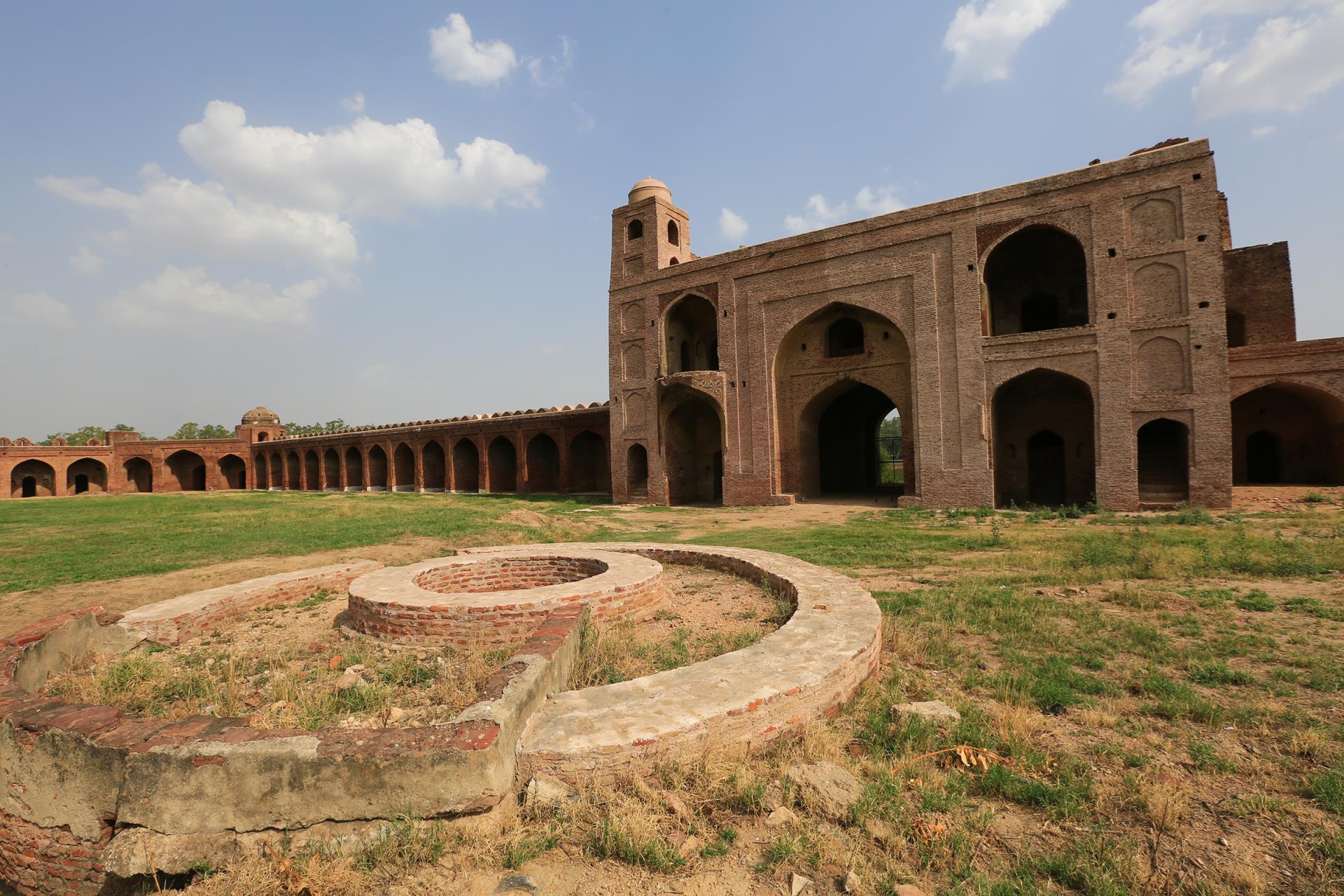 Bahadurgarh Fort - Bahadurgarh shows the culture of Punjab