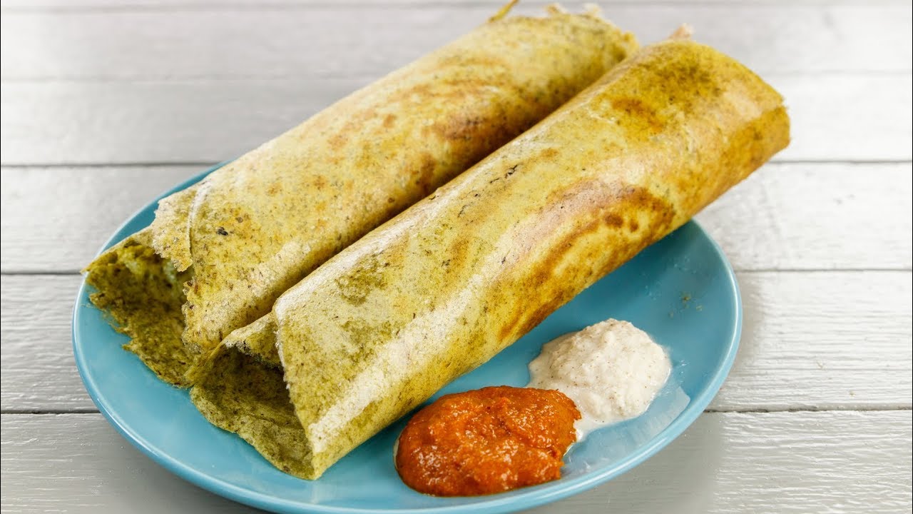 Pesarattu is one of Andhra Pradesh food items