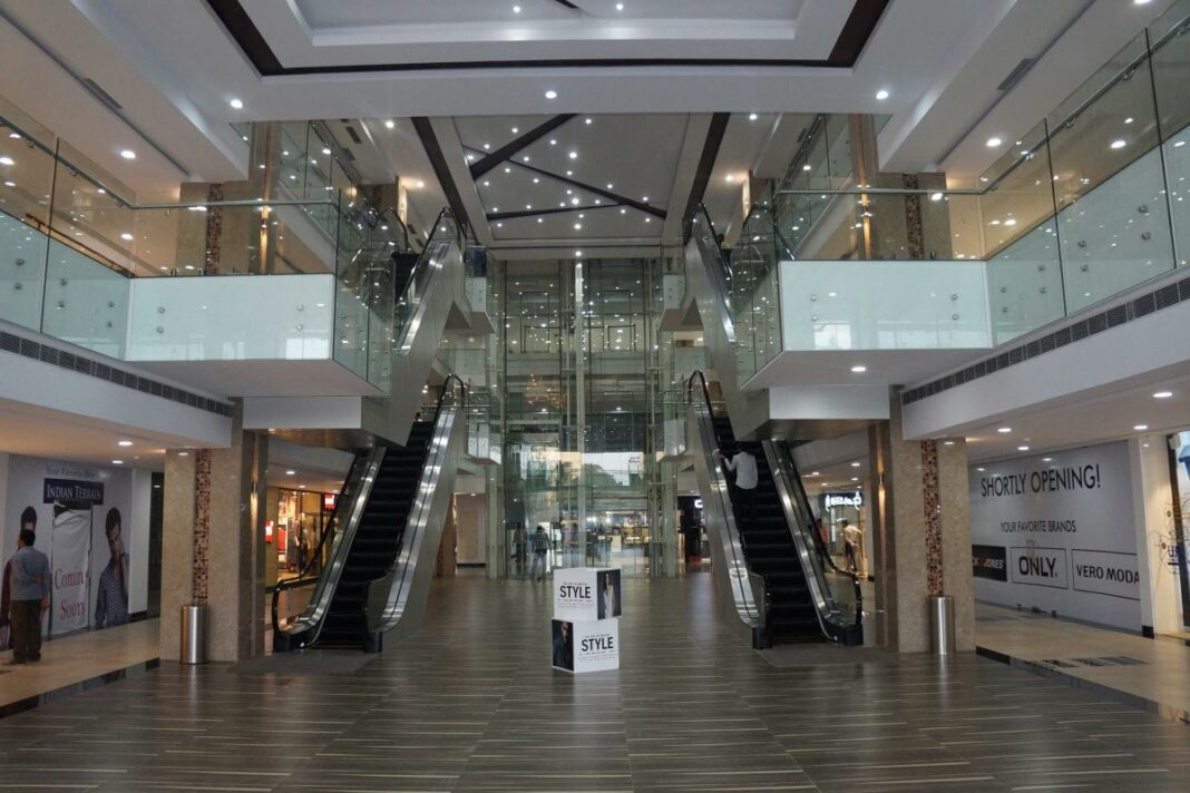 10 Famous Vijayawada Markets For All The Shopaholics