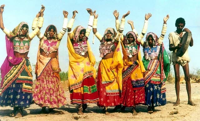 lambadi dance