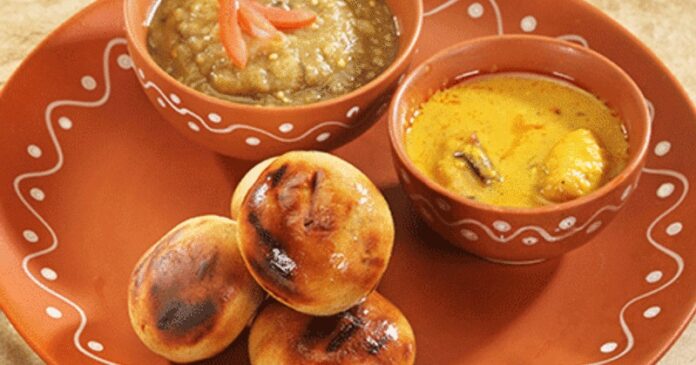 litti chokha is a Bihari food