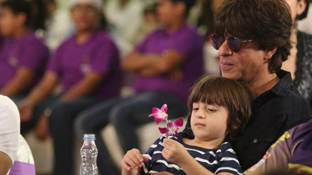 Shah Rukh Khan with his son AbRam