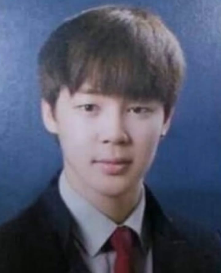 Jimin in middle school