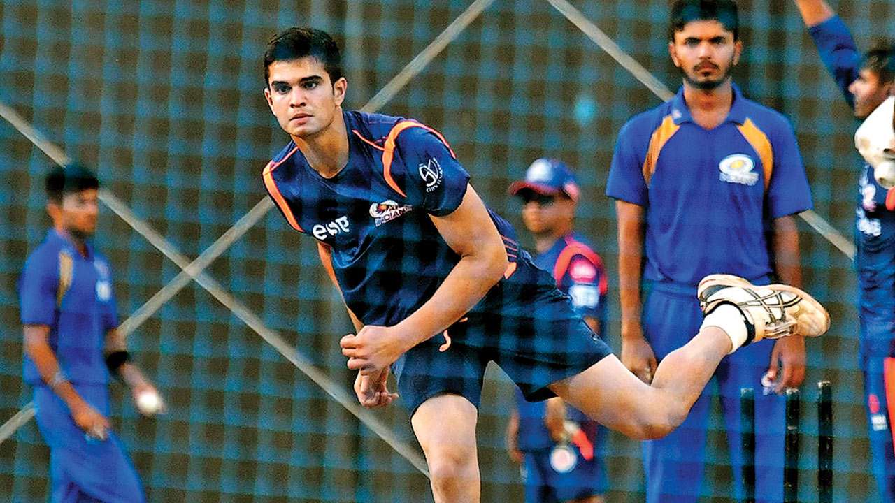 Arjun Tendulkar practicing for cricket