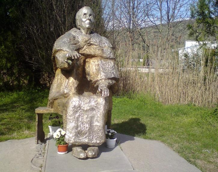 Baba Vanga monument