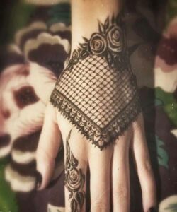 Lace like Mehndi