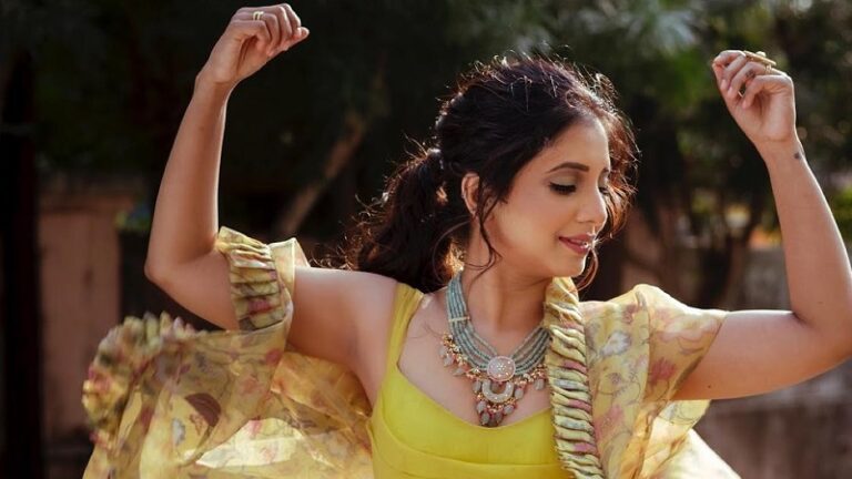 Meet CSK Star Ruturaj Gaikwad’s ‘Rumoured Girlfriend’ Sayali Sanjeev