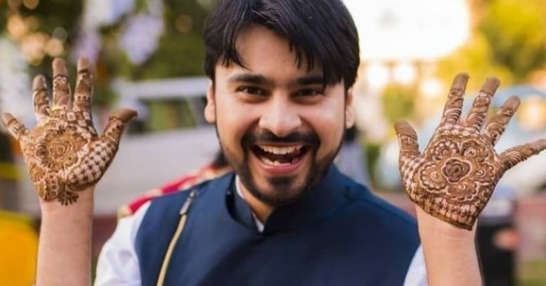 30 Curated Mehndi Designs For Groom & Boys Going For Weddings