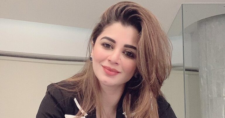 Divya Bharti’s Sister Is A Stunning Beauty And We Could Not Agree More