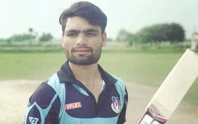 runku singh with bat