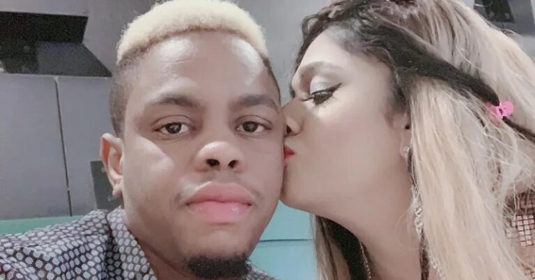 Twitter Slams Sunil Gavaskar For Distasteful Remark On Shimron Hetmyer’s Wife