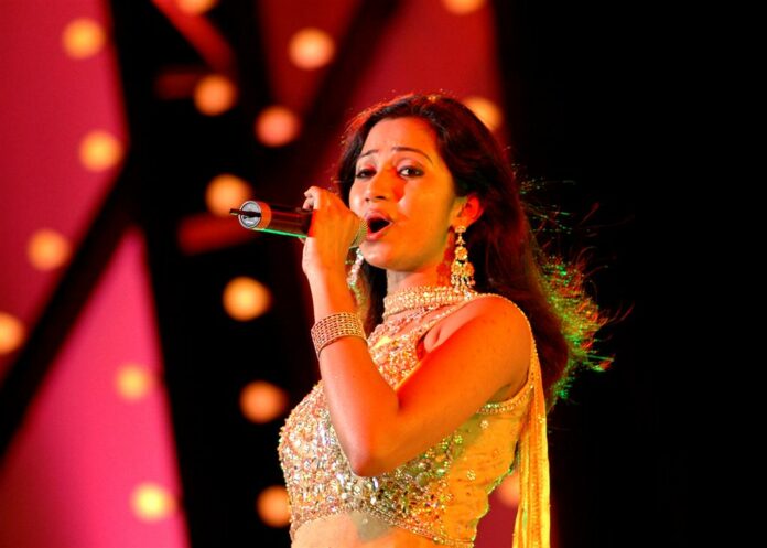 best-indian-singers-of-all-time-you-cannot-get-enough-of-them