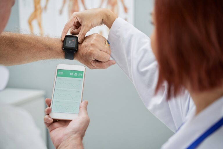 Wearable Technology For Health: The Best Devices To Improve Your Wellbeing