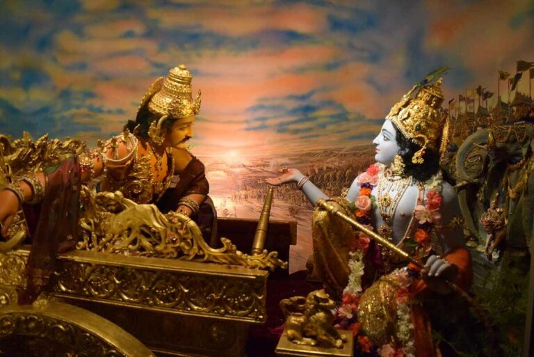 15 Best Bhagavad Gita Quotes In Hindi To Change Your Life