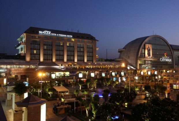 One of The Biggest Malls In India- Select CityWalk Mall, Delhi