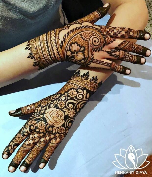 Rajasthani back hand mehndi design