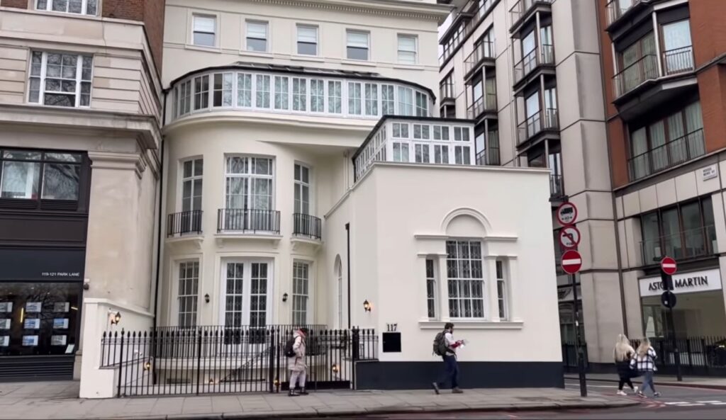 Shah Rukh Khan's house in london