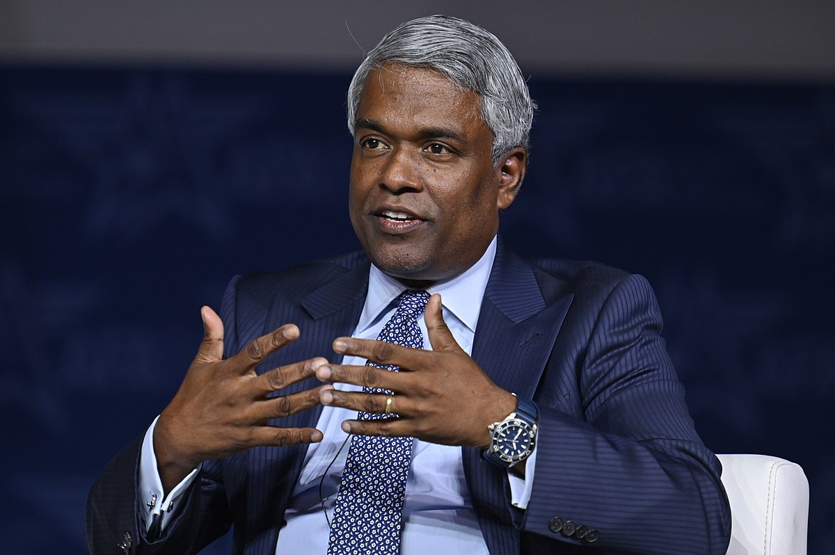 Meet Thomas Kurian, The Google Employee whose Net Worth is Higher Than Employer Sundar Pichai